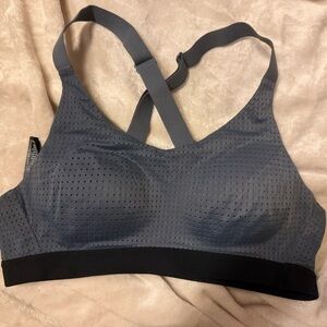 Victoria sport sports bra size 32A